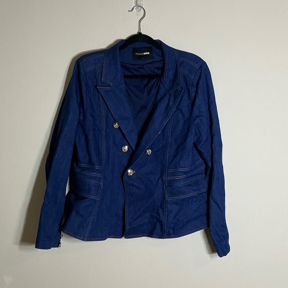 Fashion Nova Navy Double-Breasted Blazer
